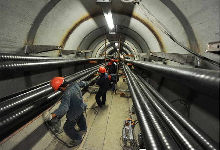 電纜敷設(shè)機(jī)特色與用途 電纜敷設(shè)機(jī)特色與用途